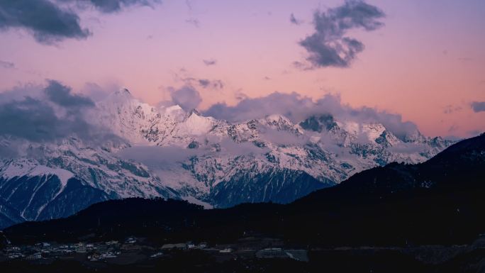 梅里雪山