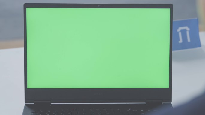 笔记本+台式电脑绿背mp4