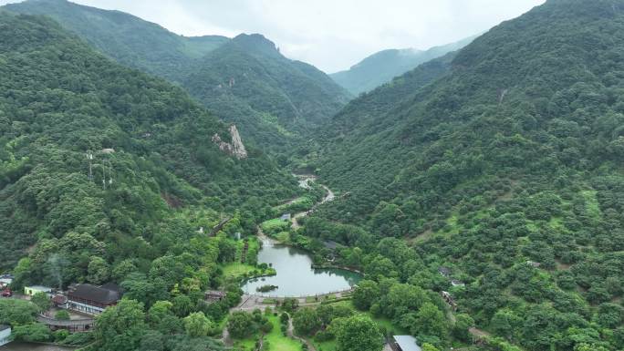 葫芦湖山