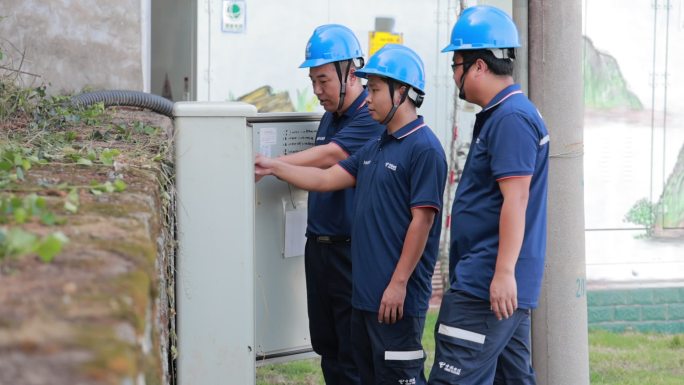 通讯公司查看网络建设