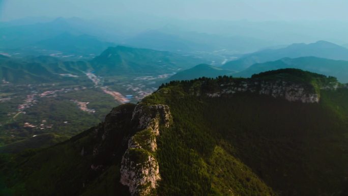 航拍济南南部山区  卧虎山水库  红叶谷