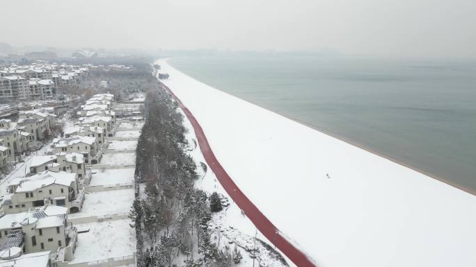 冬季海边 大雪 冬季海边美景 海边城市