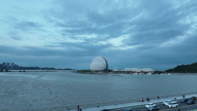 珠海日月贝航拍珠海大剧院地标城市建筑风光