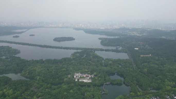 航拍杭州西湖城市全景春天风光