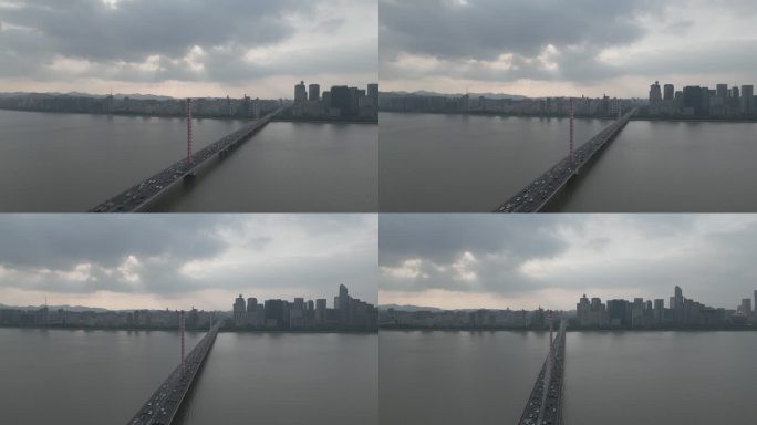 航拍杭州钱塘江西兴大桥城市延时风光