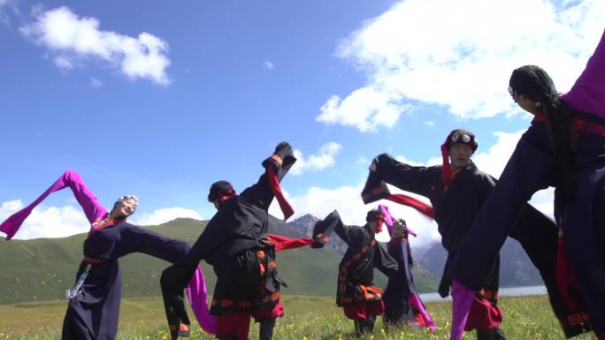 藏族服饰 藏族舞蹈