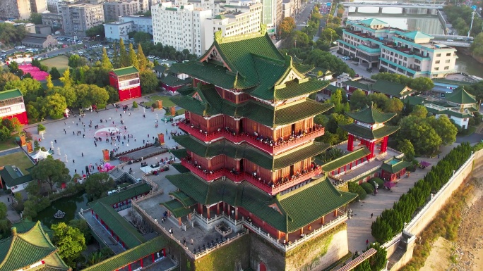 南昌滕王阁城市风光日落夕阳赣江风景航拍