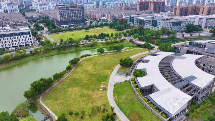 中南大学新校区校园风景航拍湖南长沙岳麓区