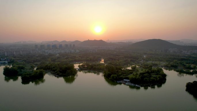 徐州城市风光大龙湖日落夕阳秋季风景航拍