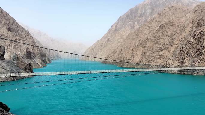 帕米尔高原塔莎古道叶尔羌河新疆三峡大桥