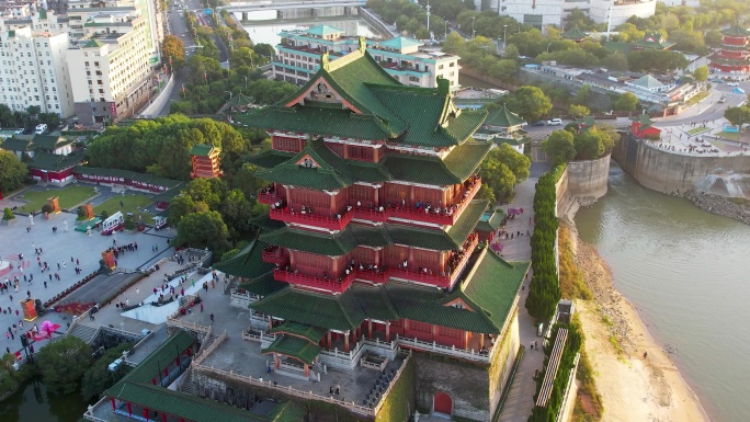 南昌滕王阁城市风光日落夕阳赣江风景航拍