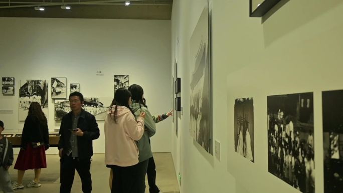 长沙网红打卡画展，谢子龙影像艺术馆