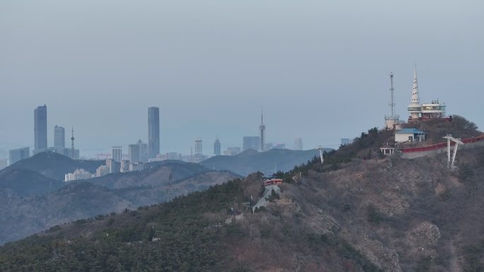 夕阳大连市莲花山海螺塔城市天际线航拍