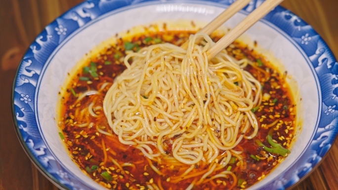 【原创】重庆小面面条面食杂酱面煮面肉丝面