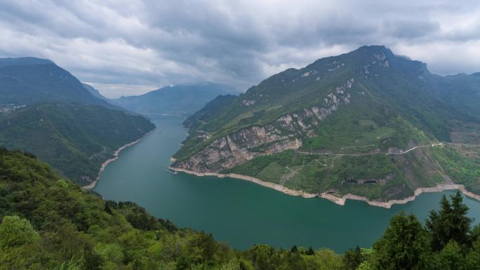 长江西陵峡大转弯