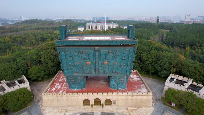 南昌瓷板画艺术博物馆巨鼎建筑风光航拍