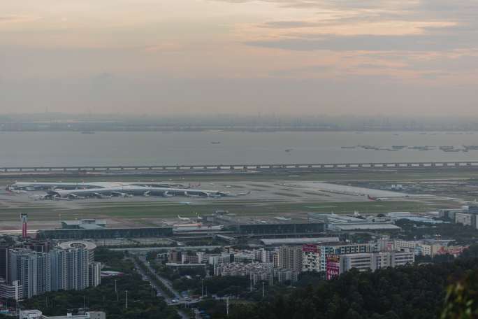 深圳机场卫星厅和机场东枢纽工地延时摄影