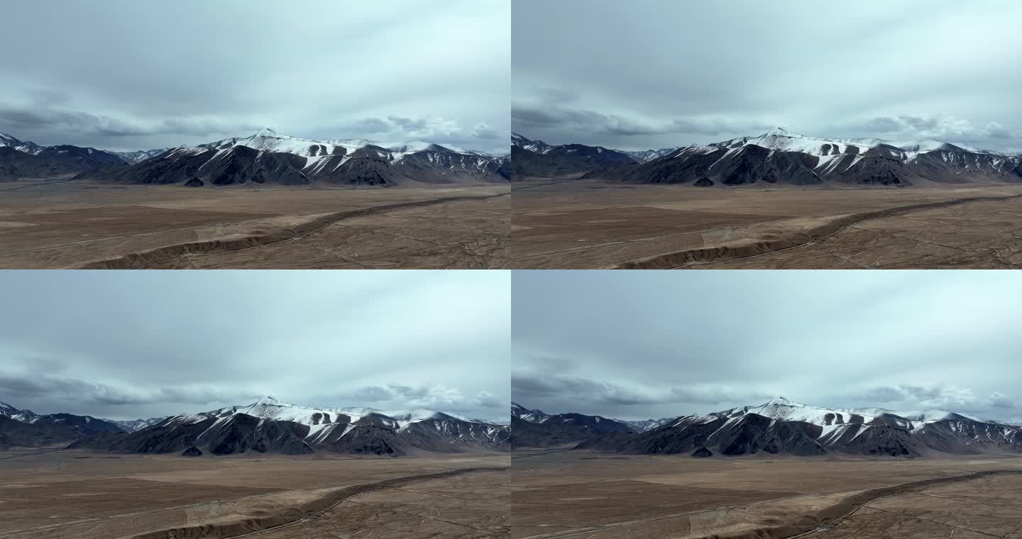 航拍新疆瓦罕走廊帕米尔高原雪山