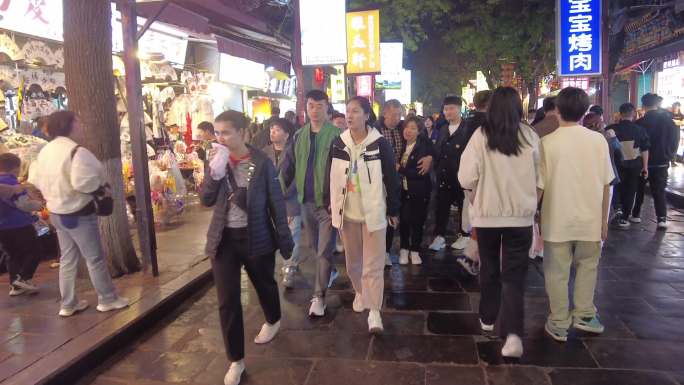 西安旅游回民街夜市美食逛街情人回坊风情街