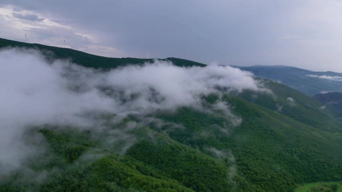 4k航拍 崇礼翠云山 公路 流云