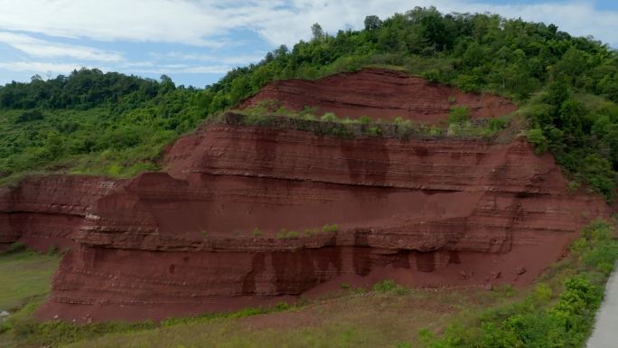 多镜头航拍红色土壤山地土质土层黏土