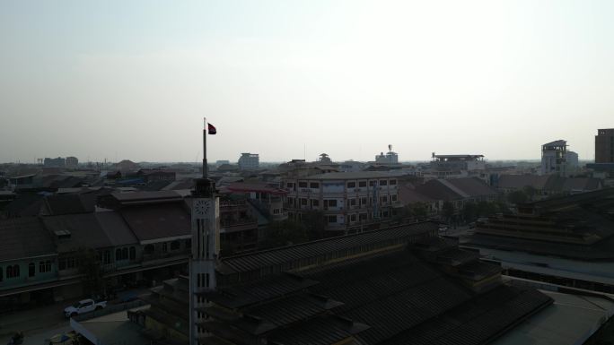 航拍东南亚柬埔寨马德望中央市场殖民老建筑