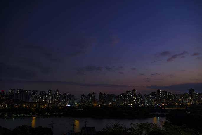 城市小区楼盘密集住宅楼夜景万家灯火延时