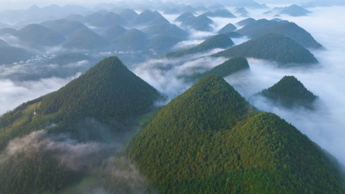 航拍雄伟壮阔的群山 大好河山