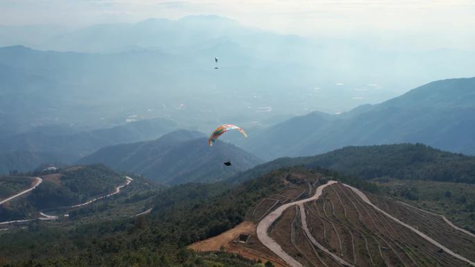 滑翔伞空中高山航拍4k