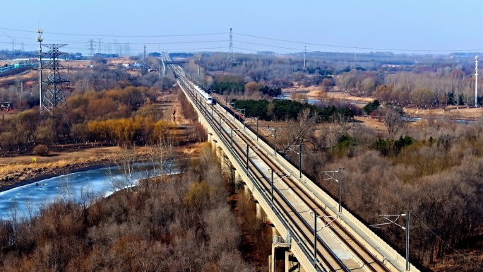 高铁动车行驶和谐号复兴号航拍