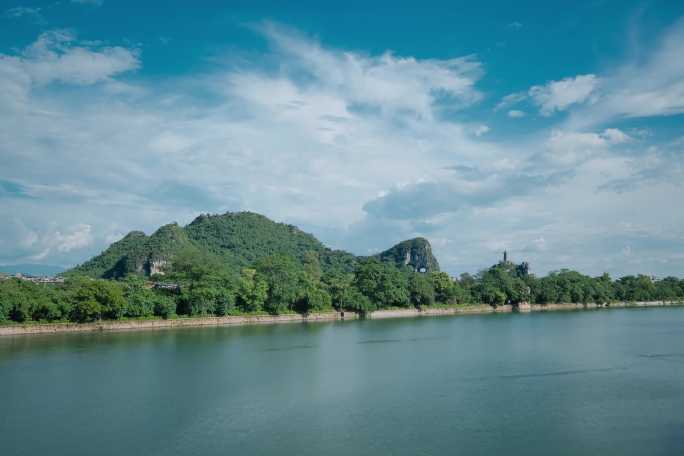 广西桂林山水漓江风景穿山塔山公园延时