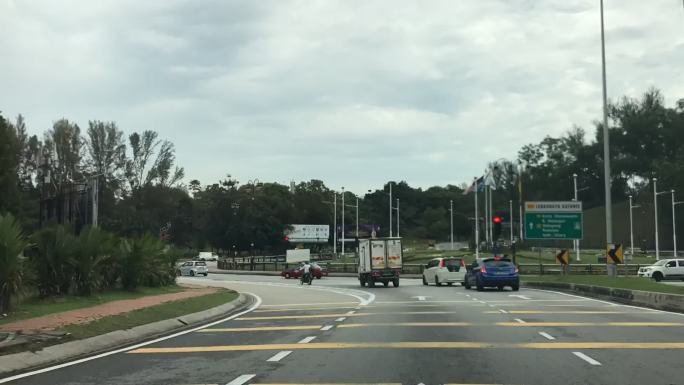2016年马来西亚城市车行进延时3