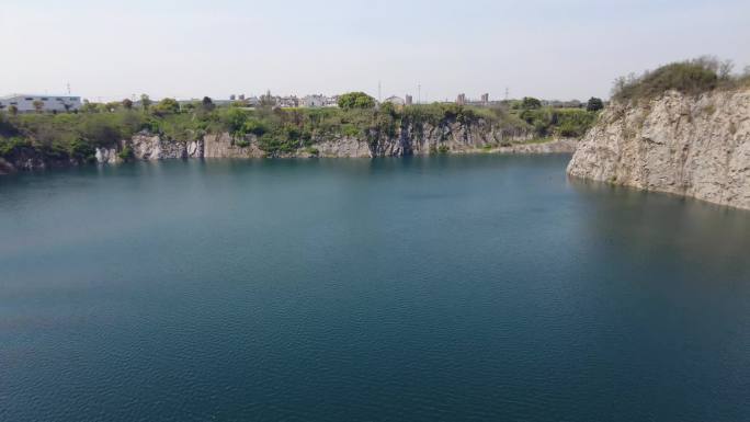 溧阳水母山矿坑湖 蓝湖