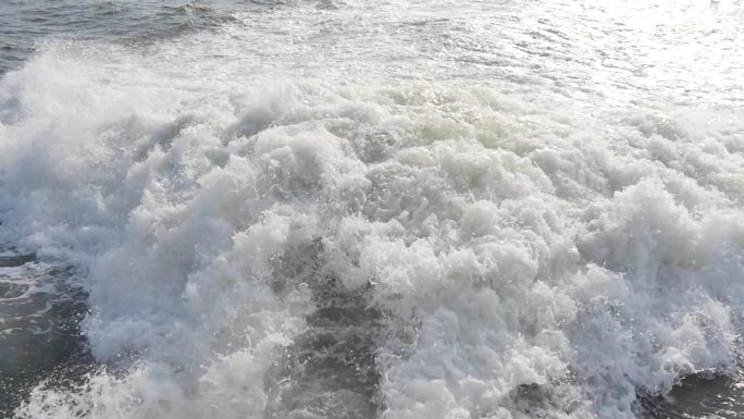 海浪升格海浪沙滩海面波涛汹涌