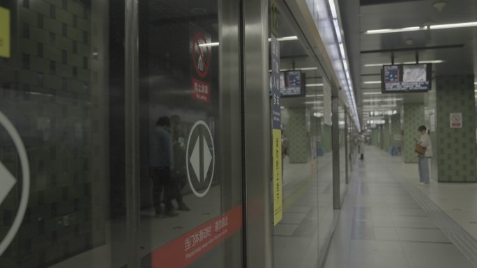 上班族，北京地铁，地铁，上下地铁