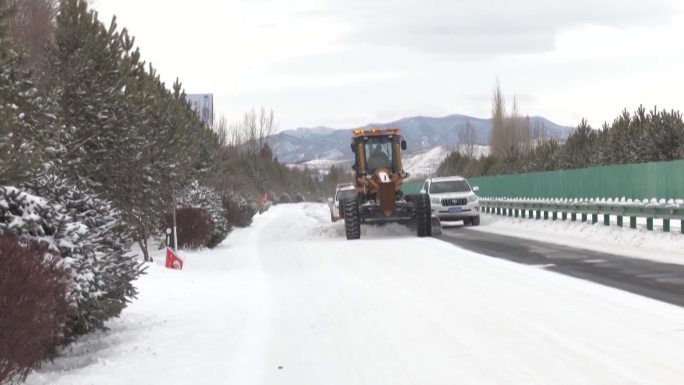 除雪车公路除雪高速除雪雪灾
