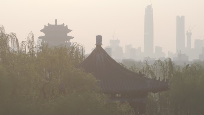 济南大明湖日出