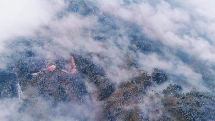 航拍冬天高山山林冰雪雾凇