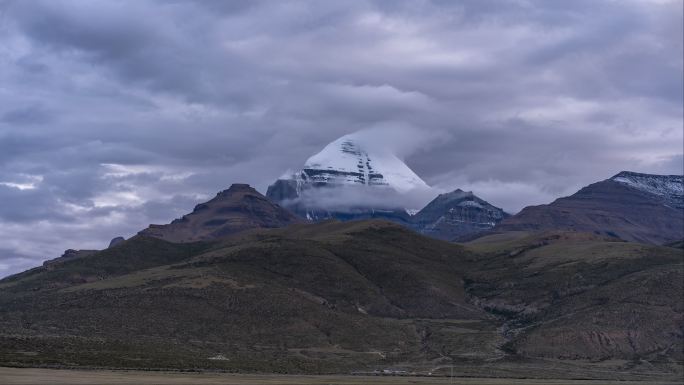 西藏阿里地区冈仁波齐神山雪山高山延时