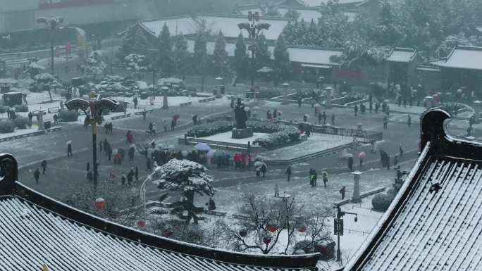 航拍西安大雁塔大慈恩寺雪景