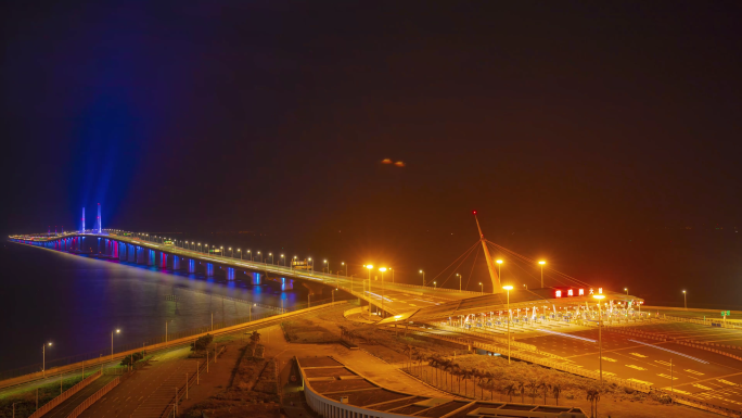 港珠澳大桥口岸夜景延时航拍珠海口岸城港车
