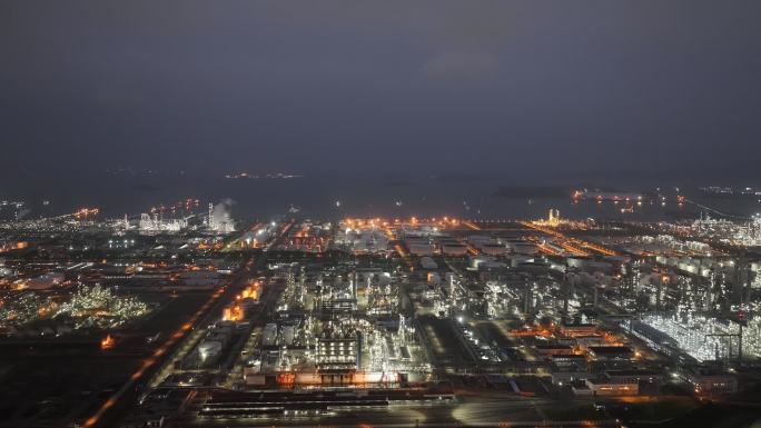 4K航拍大亚湾石化区石油冶炼夜景延时拍摄
