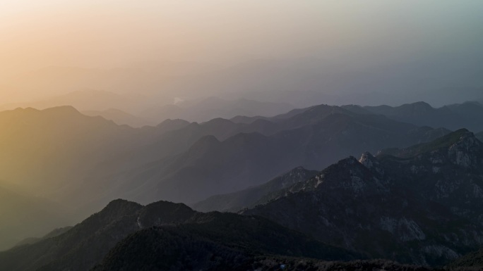 航拍泰山山景云海山脉