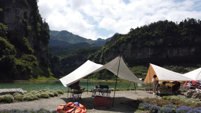 重庆南川万卷书台露营基地风光