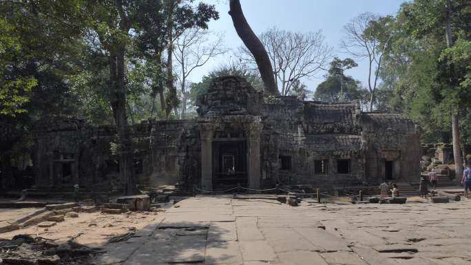 柬埔寨暹粒吴哥窟塔布隆寺高棉王朝废墟崩塌