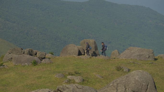 户外徒步旅行登山跋涉