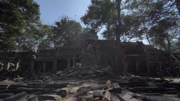 柬埔寨暹粒吴哥窟塔布隆寺高棉王朝废墟崩塌