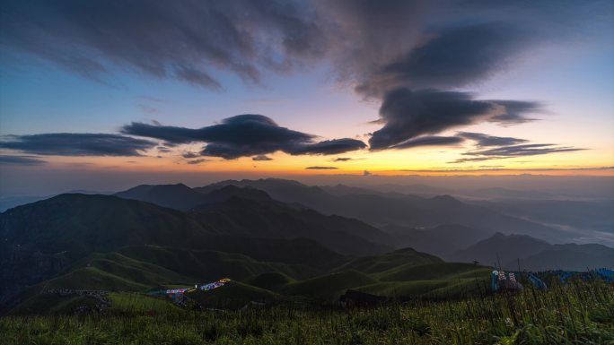 江西萍乡武功山日出朝霞延时