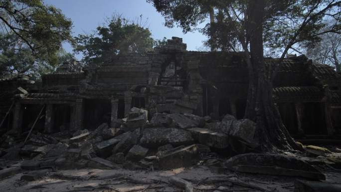 柬埔寨暹粒吴哥窟塔布隆寺高棉王朝废墟崩塌