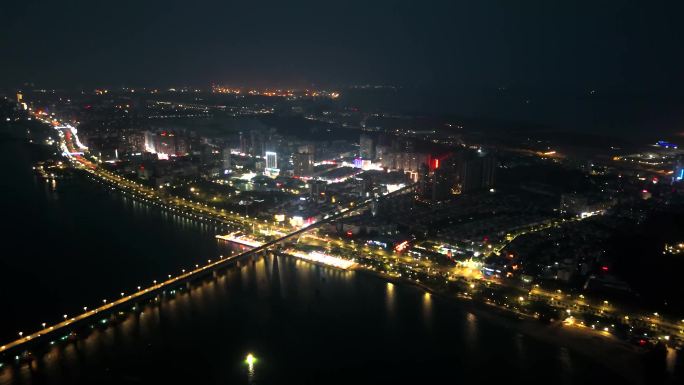 港口跨海大桥夜景